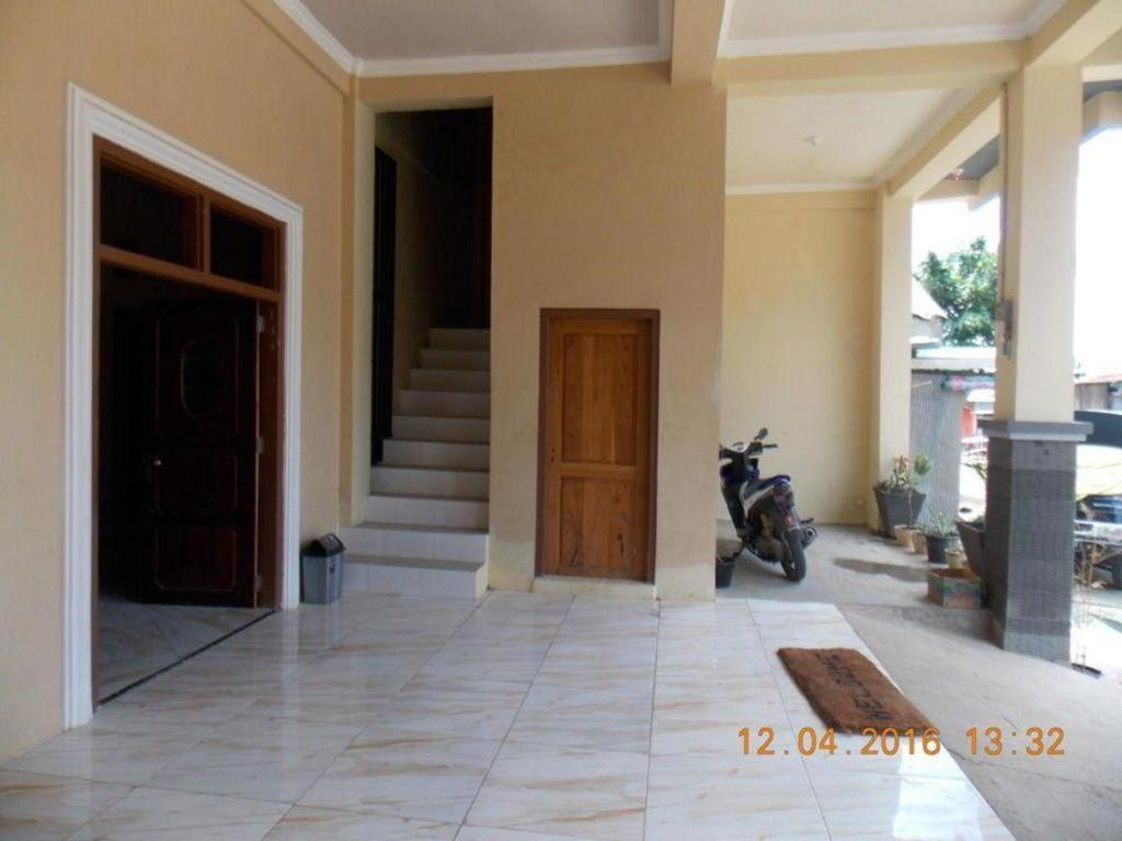 Siola Hotel Labuan Bajo Exterior photo
